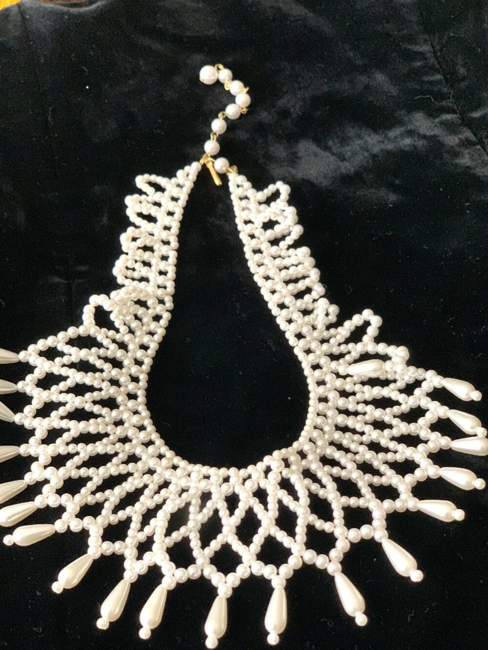 VINTAGE FORMAL/CASUAL BEADED COLLAR NECKLACE PATTERN ONE SIZE FITS ALL
